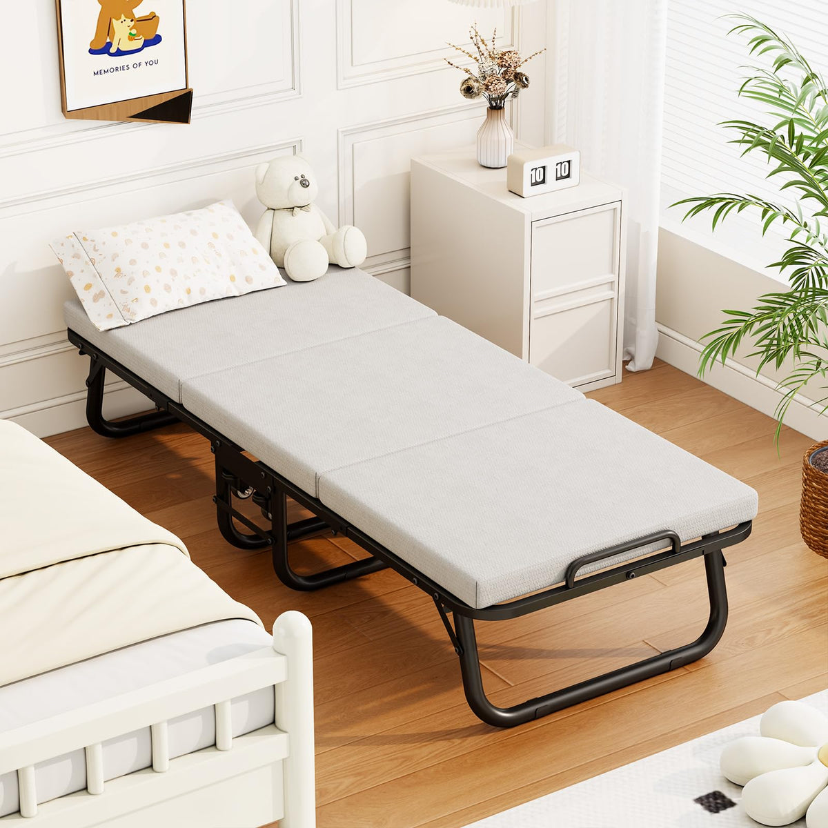 Folding Rollaway Bed J389681