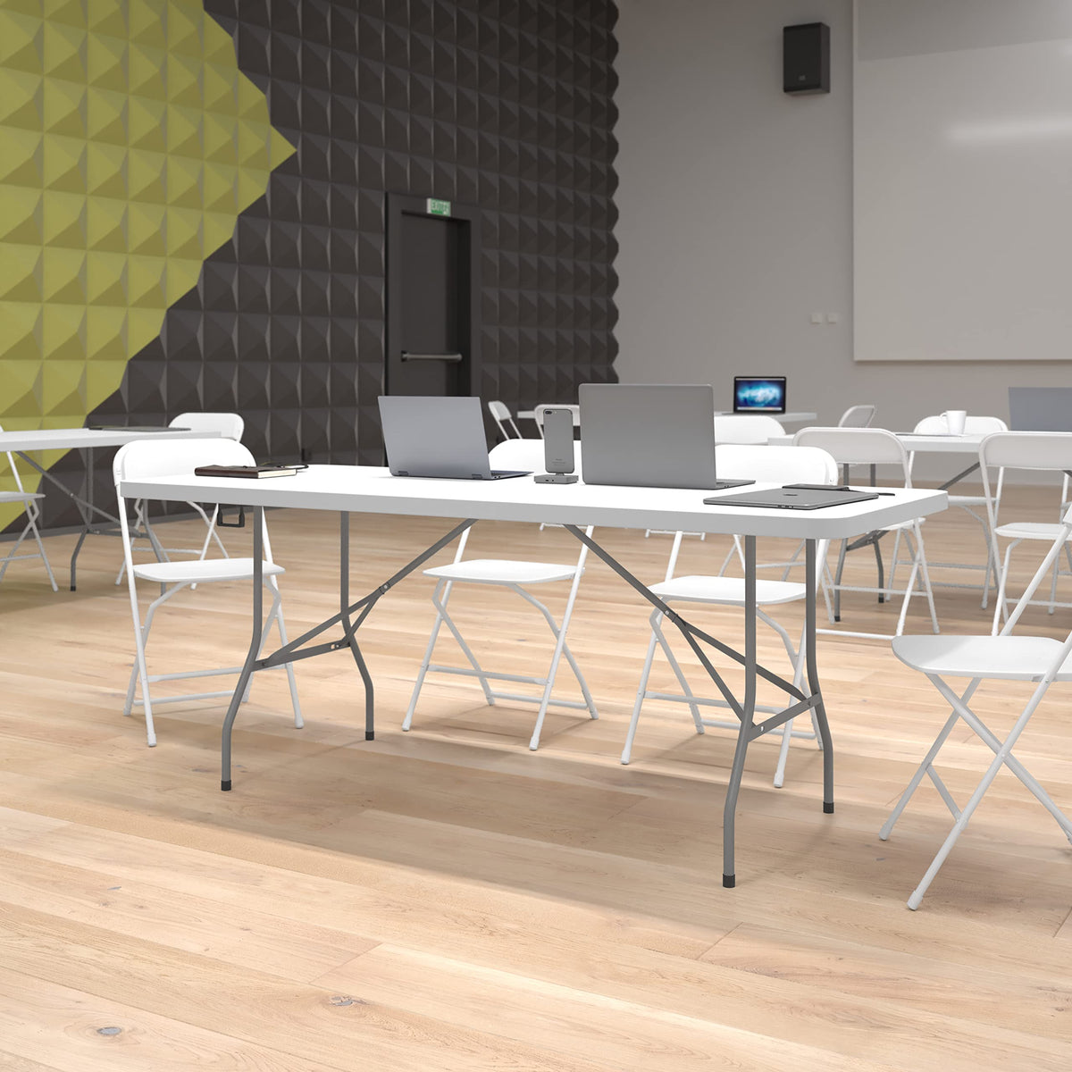 6-Foot Heavy Duty Plastic Folding Table with Carrying Handles N53628