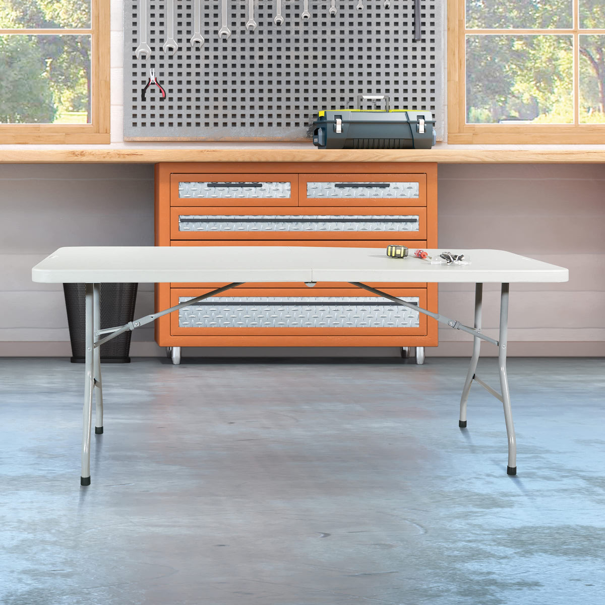 Resin 6 Feet Folding Table B831338
